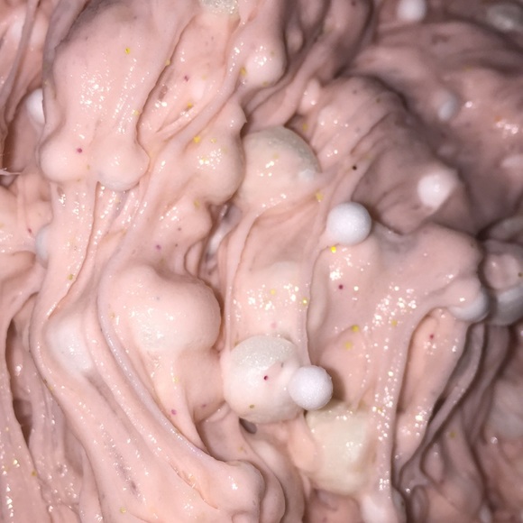 Strawberry shortcake slime  Slime - Picture 4 of 4